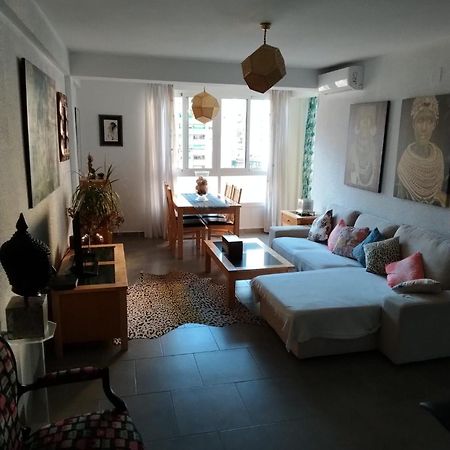 Alojamiento Tahri Torremolinos Exterior photo