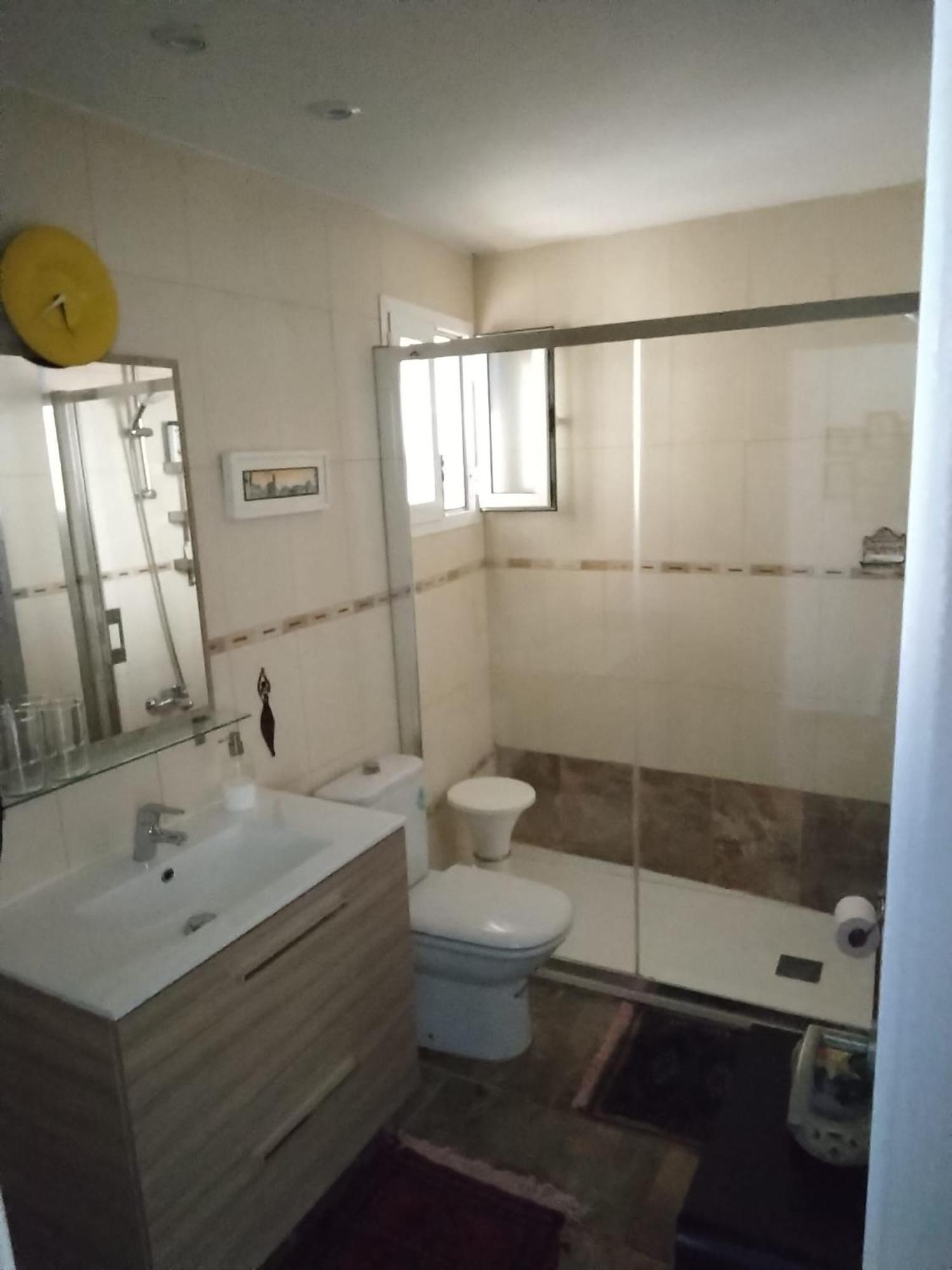 Alojamiento Tahri Torremolinos Exterior photo